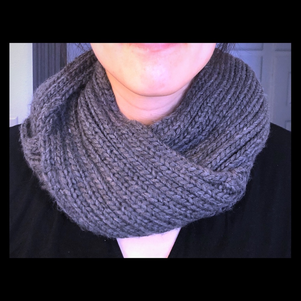 Michael Michael Kors infinity scarf